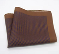 Pocket square - Brun med diskret småmønstre i blått