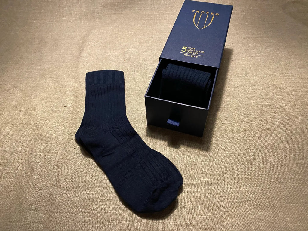 Ribbede dressokker i bambus - marineblå